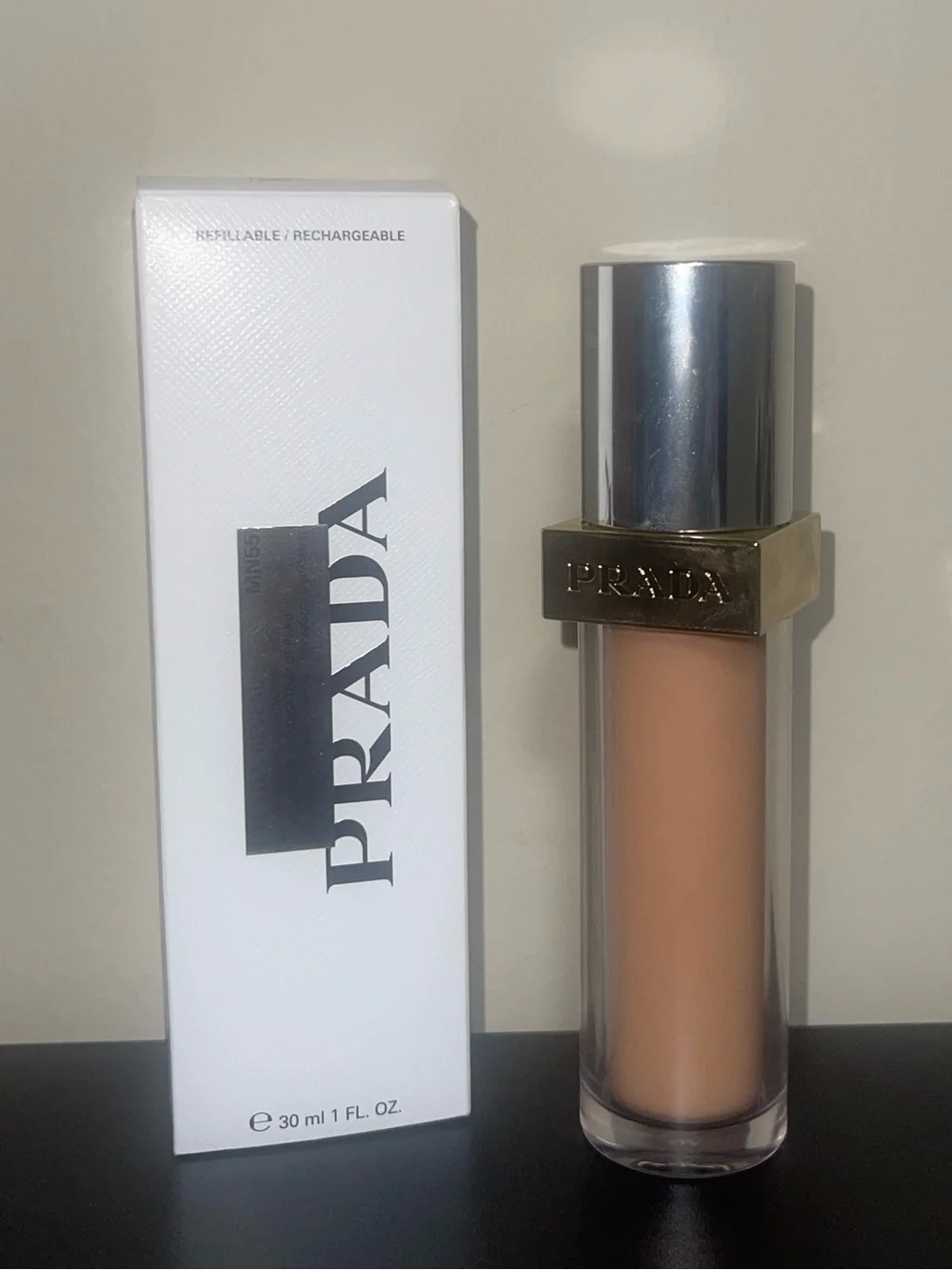 Prada Reveal Foundation (MN55)
